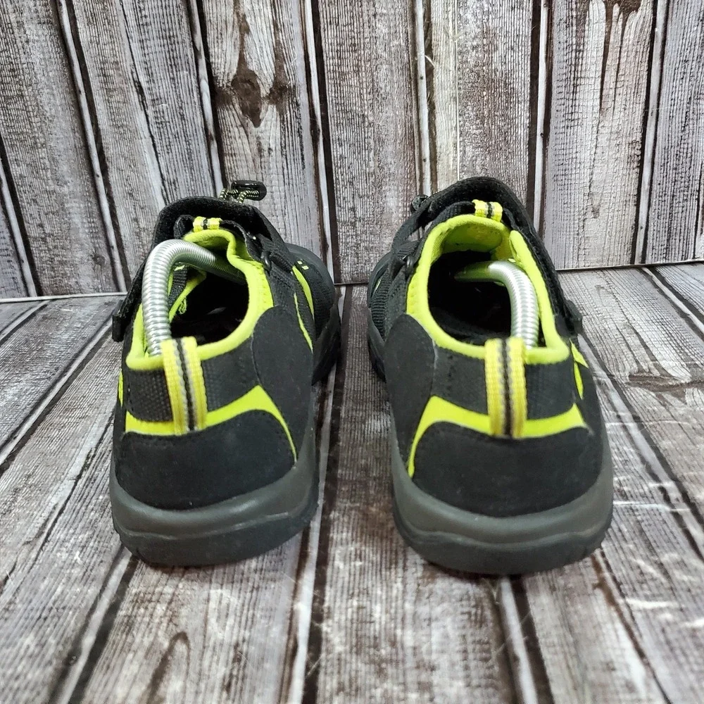 Keen Youth Newport H2 Waterproof Sandals Black Green Hiking Outdoor Trail Size 5
